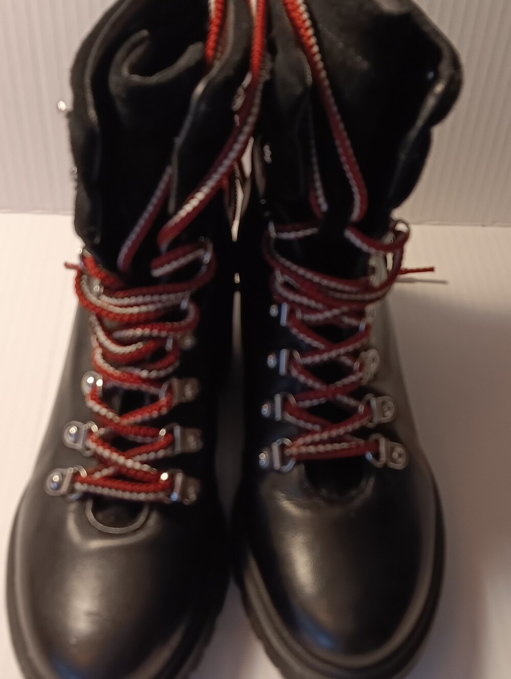 Nine West Black Leather Quilted Ankle Boot Interior View